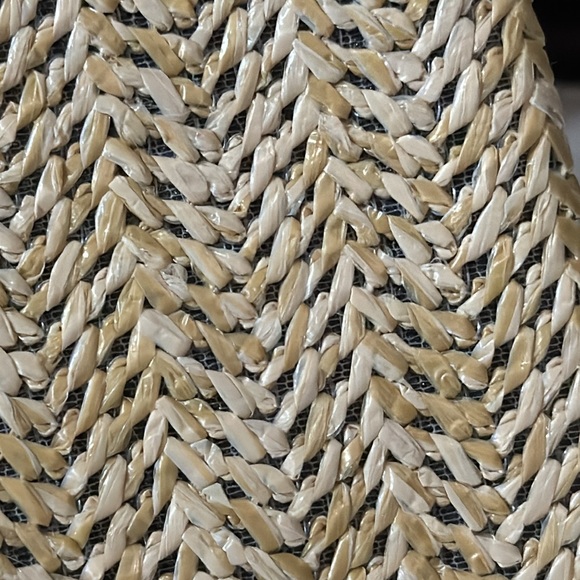 Woven Detail Makeup Pouch-EUC - Picture 3 of 10